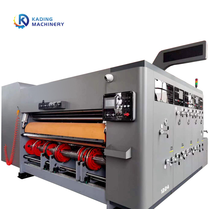 Fully Functional Automation Carton Die Cutting Machine With Dust Removal Spray Gun For Paper Board Cutting